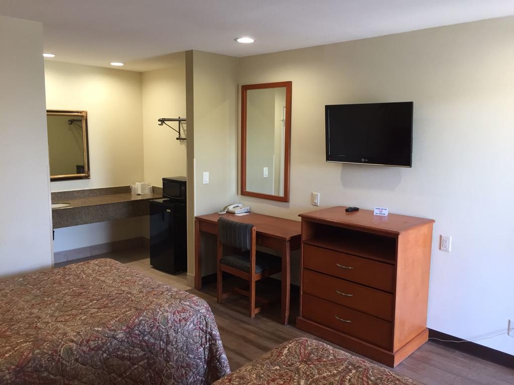 Simply Home Inn & Suites - ריברסייד חדר תמונה