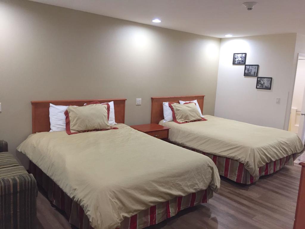 Simply Home Inn & Suites - ריברסייד מראה חיצוני תמונה