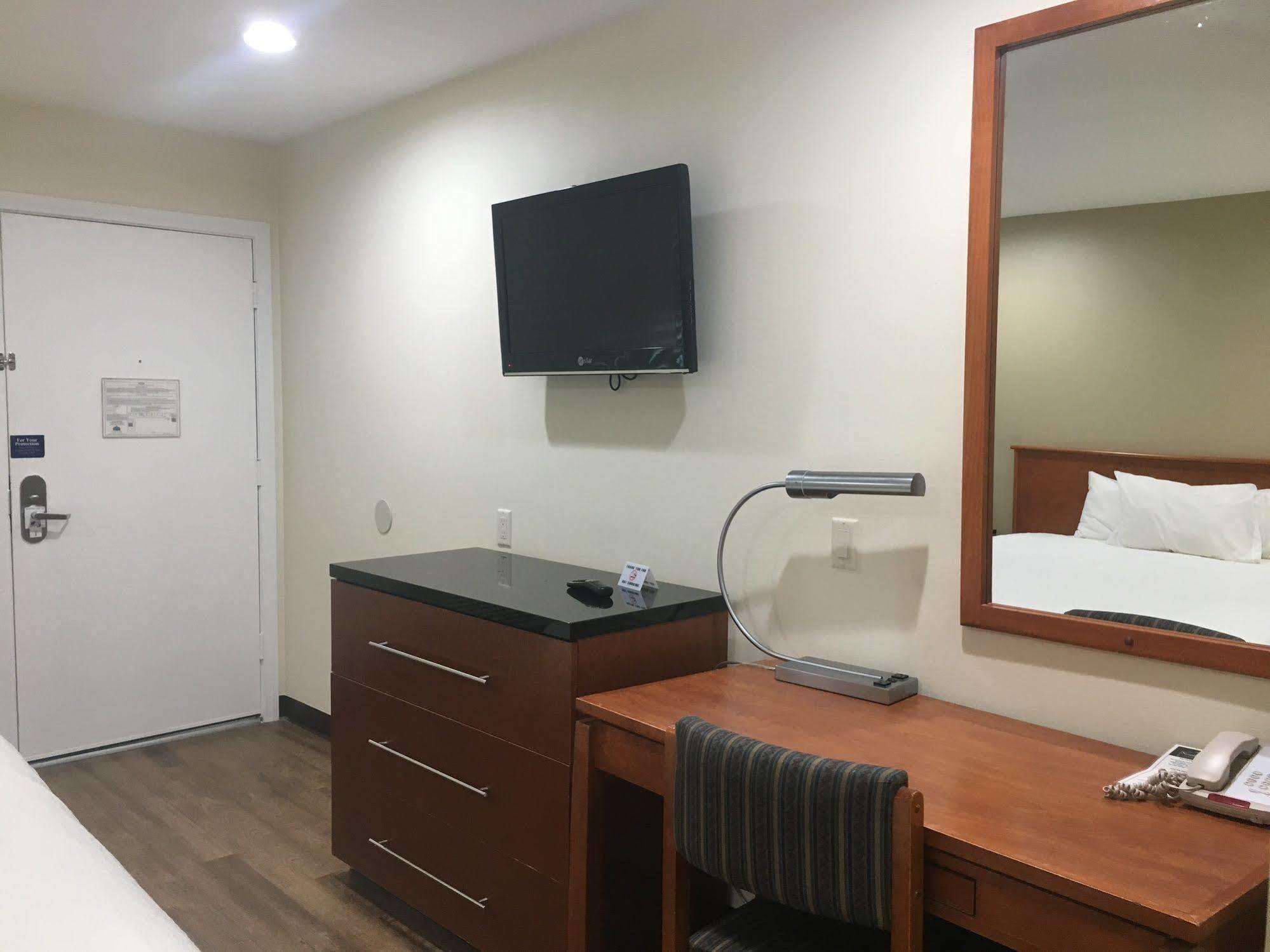 Simply Home Inn & Suites - ריברסייד מראה חיצוני תמונה
